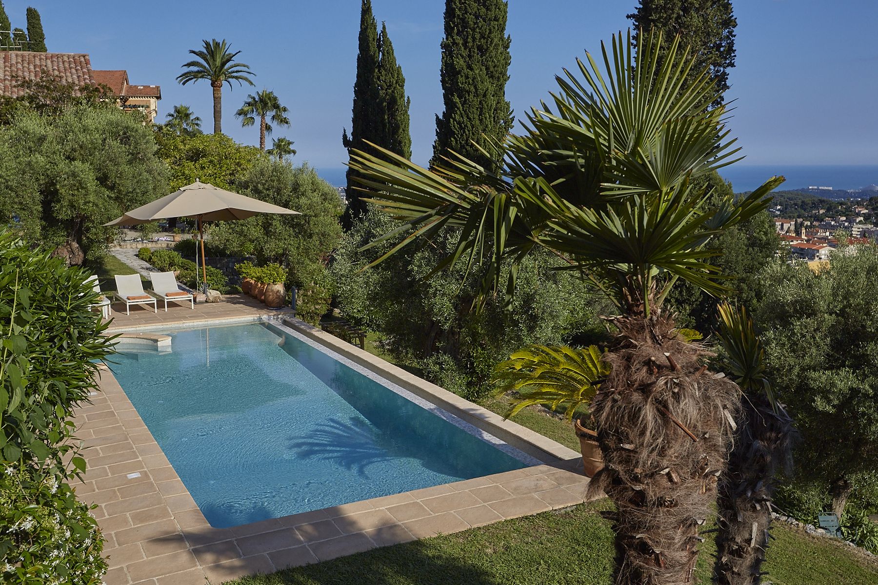 Pool | Les Amorini French Riviera Luxury Villa rental